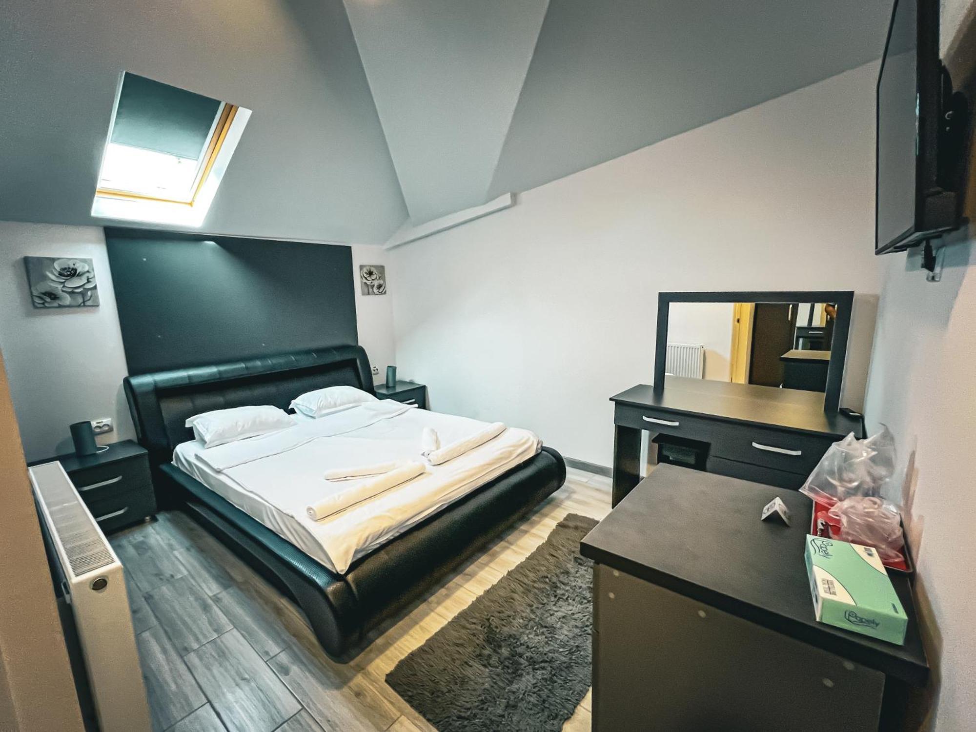 Splendor Boutique Piteşti Dış mekan fotoğraf